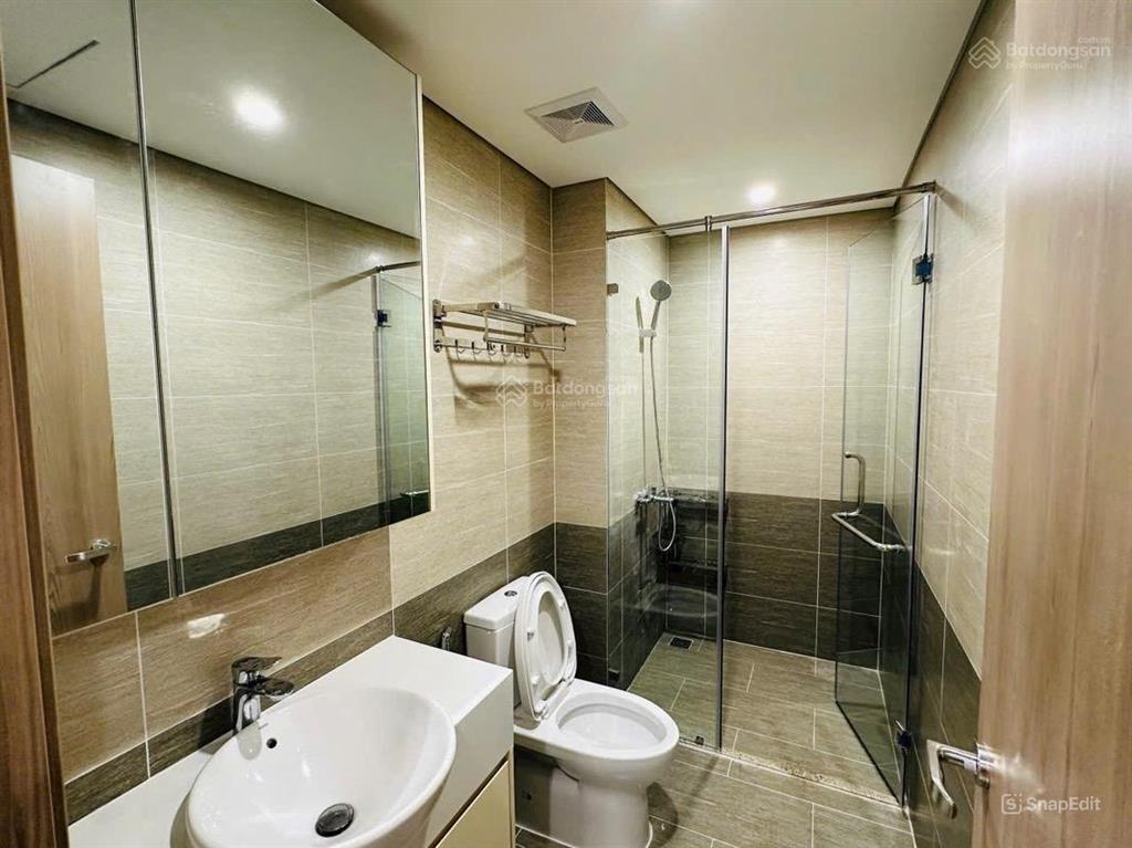 Bán ch akari 72m2 giá 2 tỷ 280 2pn 2wc
