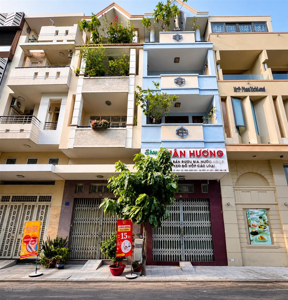 Hiếm! nhà mt hoa 5 tầng giá chỉ 23 tỷ  cách phan xích long 50m  bở sông trường sa 30m