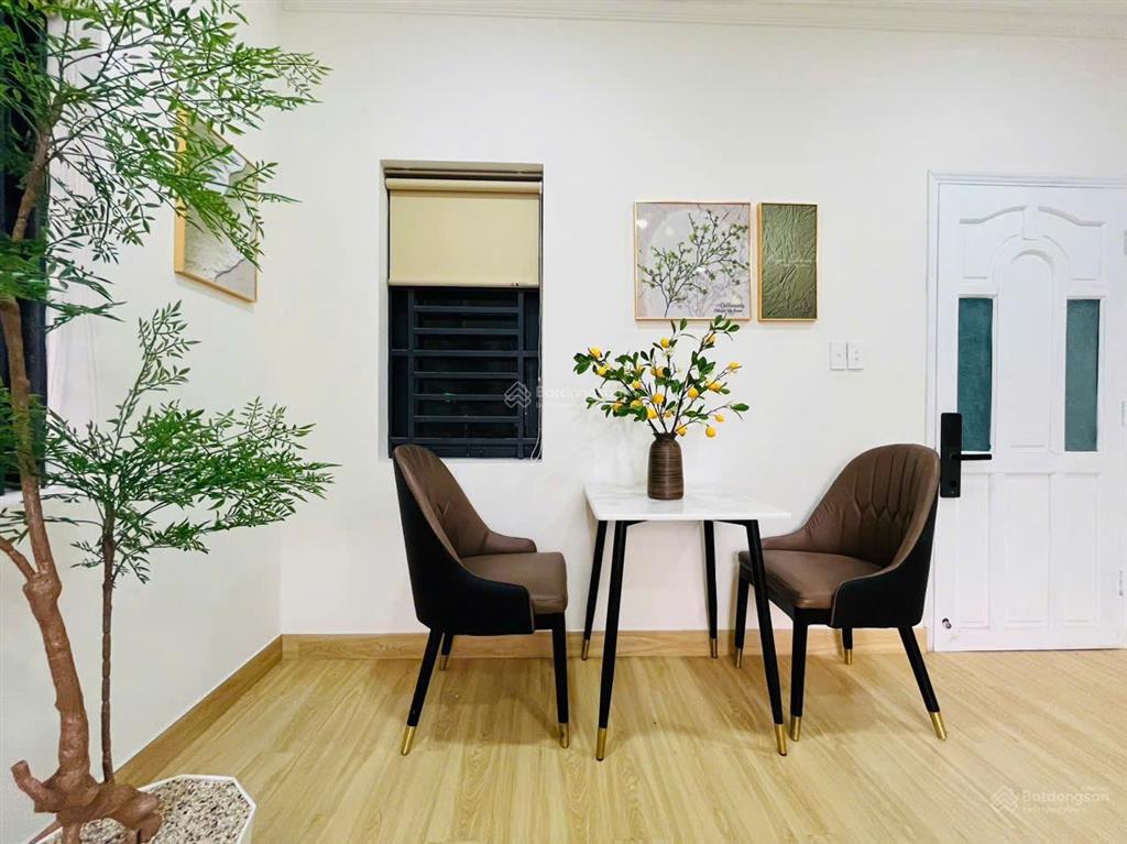 Bán nhà mặt tiền hoa lan 72m2 (đoạn đẹp)  4 tầng lõi phan xích long  tài sản giữ giá trị dài hạn