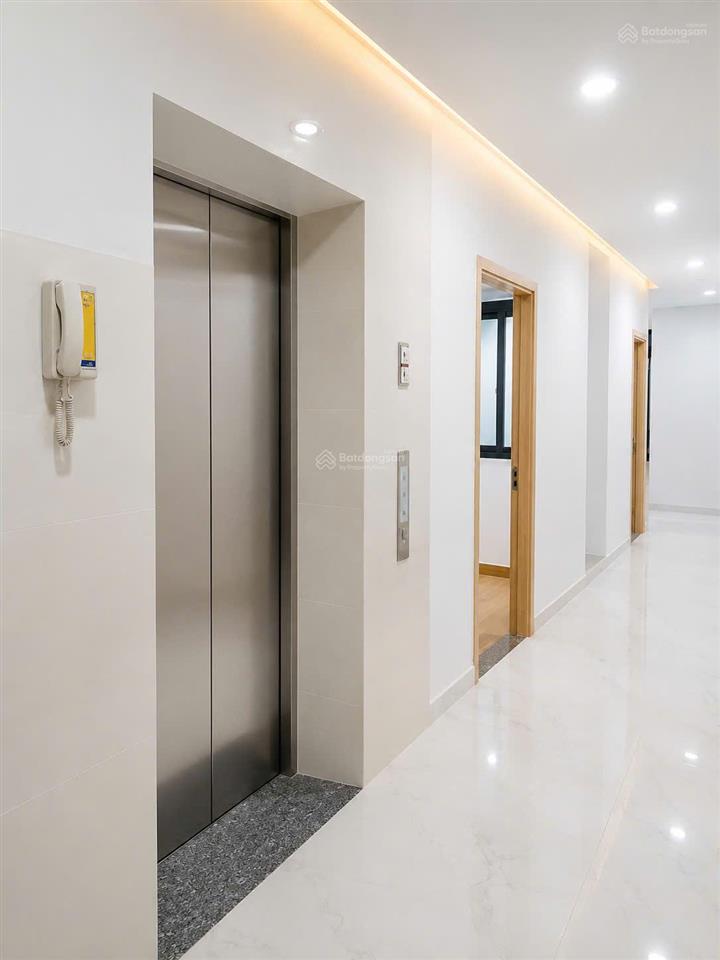 Bán căn hộ dịch vụ 22,5 tỷ nở hậu  700m² sàn  hđt 110 triệu (8 năm) ngay ngã 4 phú nhuận