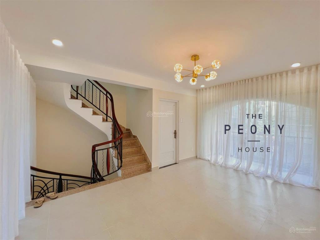 Bán nhà mặt tiền ngay hoa lan và phan xích long | 80,9m² xây 4 tầng | một đời chủ 2006  bán 25 tỷ