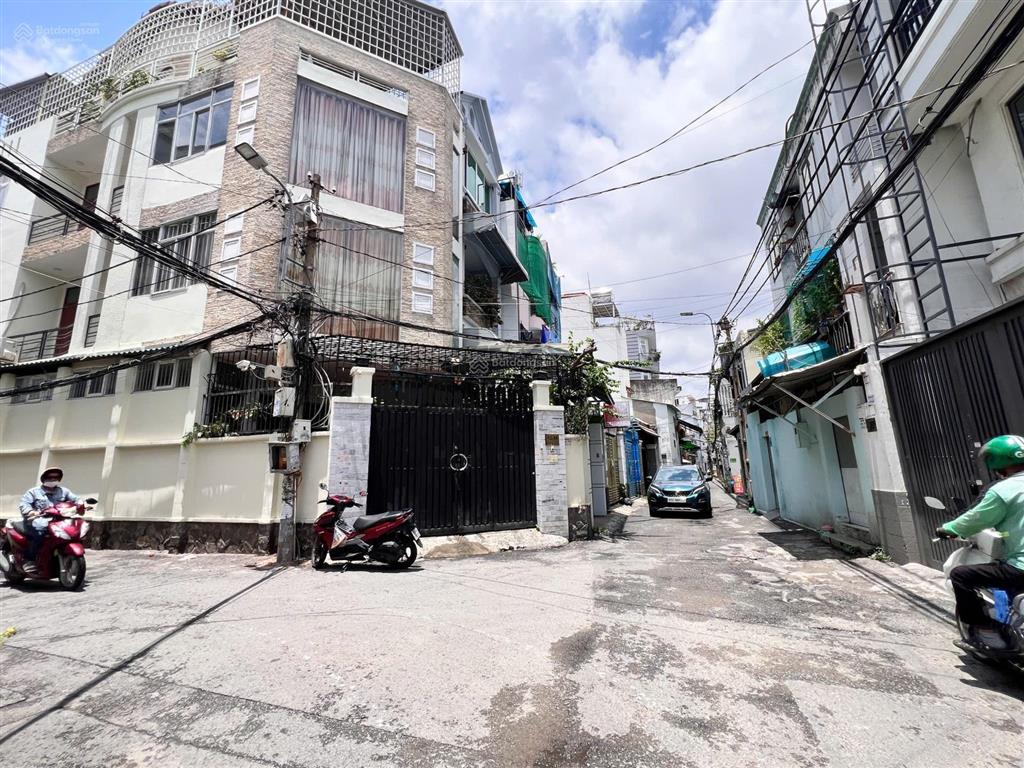 Bán nhà góc 2mt hoàng hoa thám | 40m ra gần phan đăng lưu | 4 tầng  ô tô tránh nhau | chỉ 14 tỷ