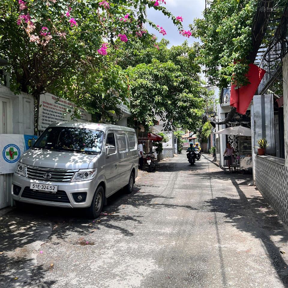 Bán nhà góc 2mt hoàng hoa thám | 40m ra gần phan đăng lưu | 4 tầng  ô tô tránh nhau | chỉ 14 tỷ
