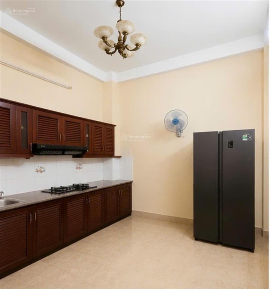 Ngộp bank 2 tỷ! giảm thêm 2 tỷ, bán nhanh 12,9 tỷ đoàn thị điểm pn  4 tầng  52m2