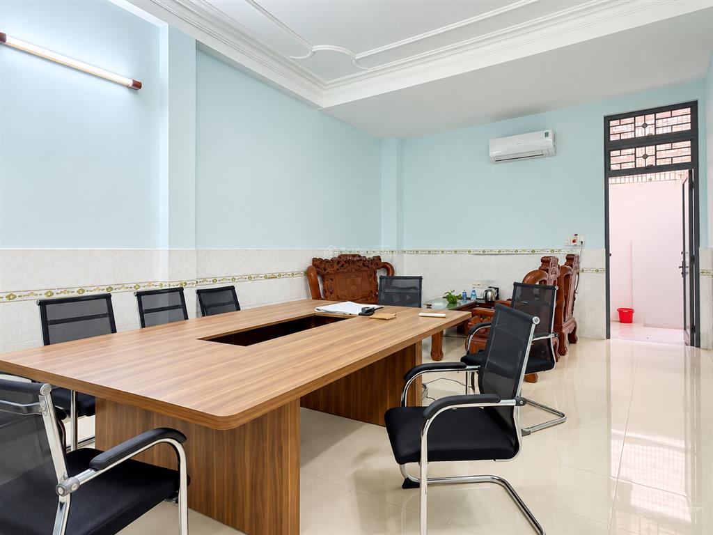 Hiếm! tài sản mt hoa lan 73,2m² giá tốt như hẻm ô tô, đoạn đẹp gần phan xích long  4 tầng | 23 tỷ