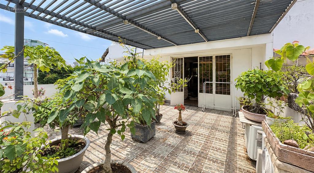 Hot! nhà phồ vườn 27 tỷ hoàng văn thụ, pn  ngang 7m, 157m² công nhận 4 tầng full nội thất cao cấp
