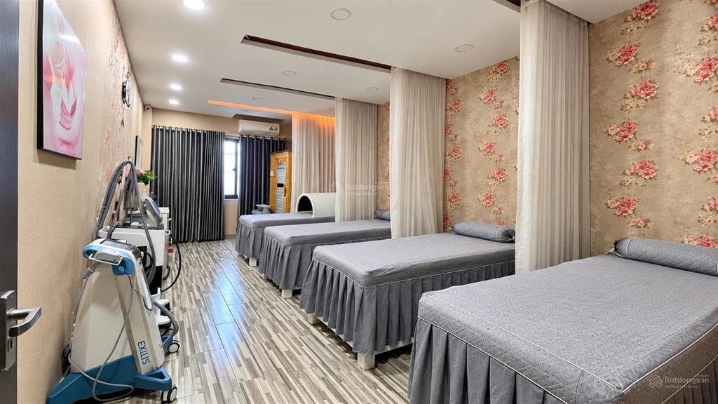 Giảm sốc 4 tỷ tòa nhà mt  7 tầng có thang máy chỉ 18 tỷ  ngay nguyễn văn trỗi và trương quốc dung