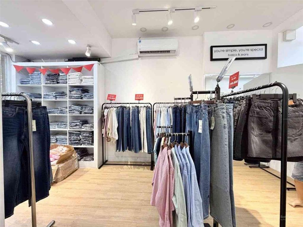 Hiếm! mặt tiền hoa lài  dòng tiền 32 triệu  4 tầng  giảm mạnh về 16.x tỷ