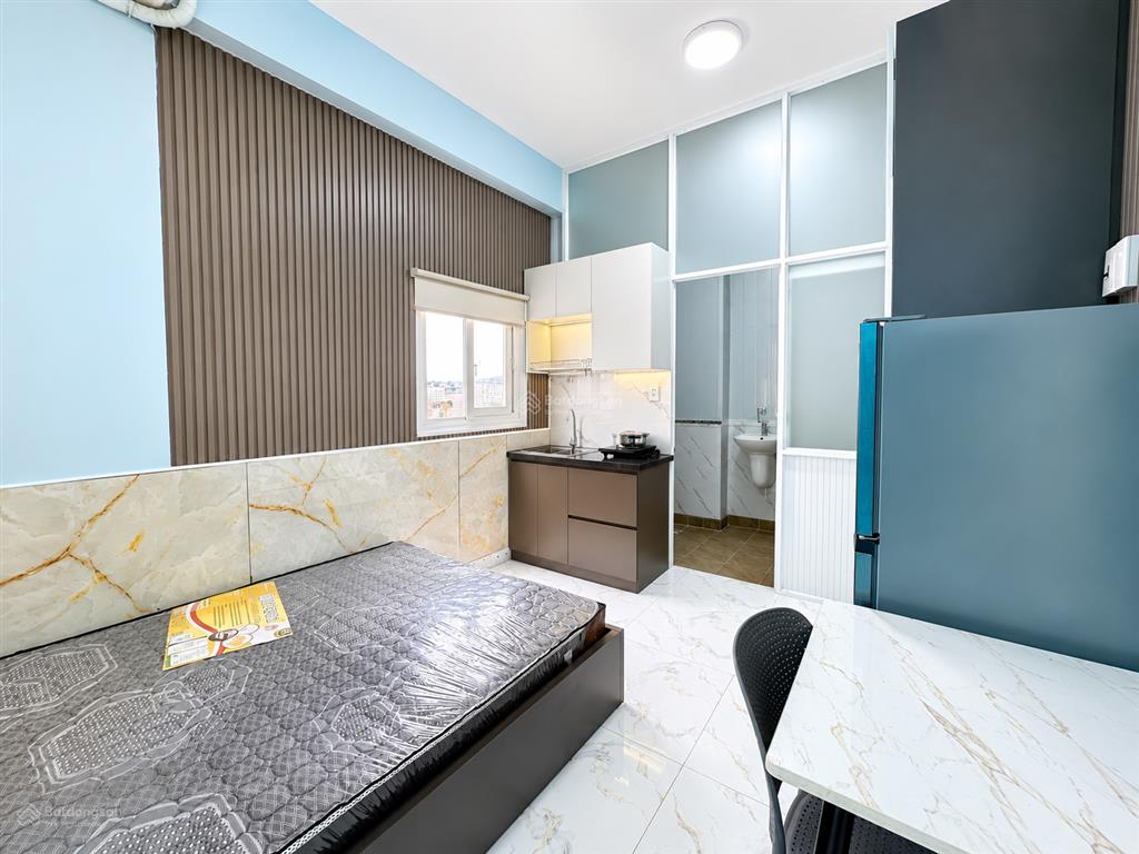 Hẻm trước nhà 7m | 5,6m x 18m vuông đẹp, xây dựng 14 phòng| chdv dòng tiền phan xích long