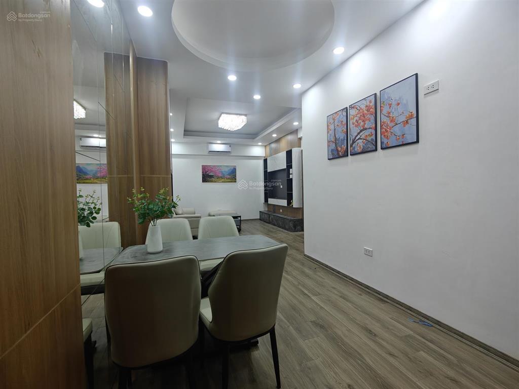Căn hộ tòa b5 nguyễn cơ thạch, mỹ đình. 87m2 3n 2vs gần full nội thất mới. sổ đỏ giá tốt