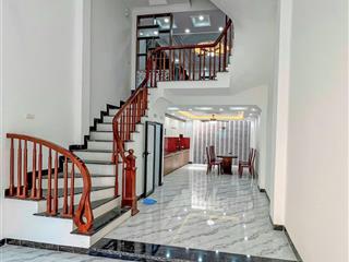 Bán nhà đông mỹ  thanh trì, 55m2 x 5 tầng, gần trường học cấp 3, full nội thất, giá 5.8 tỷ