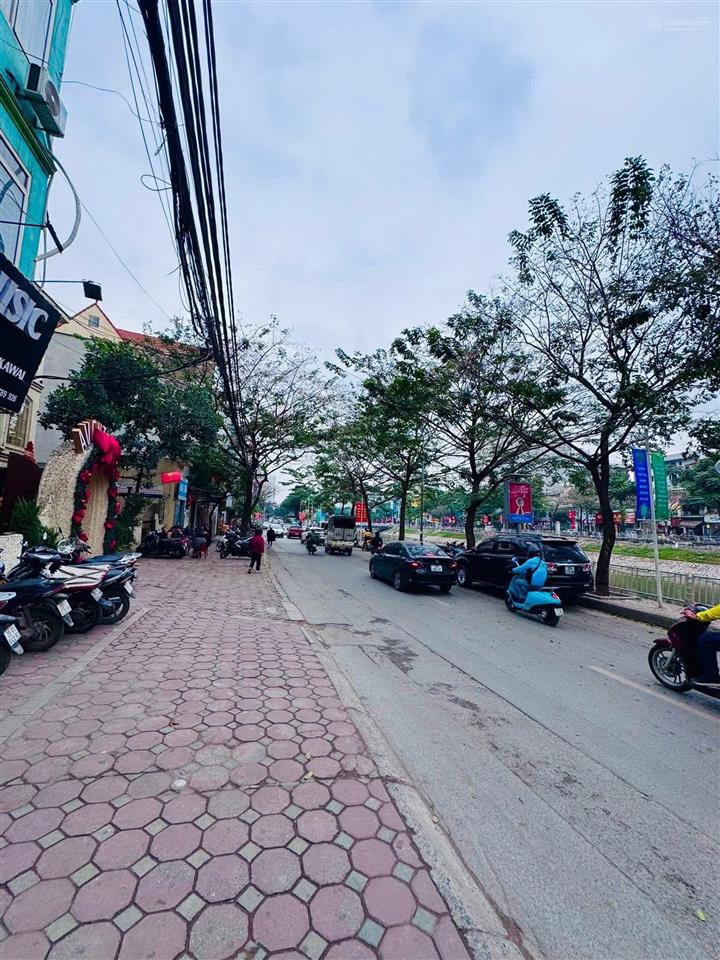 Siêu phẩm mặt phố khương đìnhvỉa hè đá bóngmặt tiền khủngkinh doanh đỉnhview sông sạch đẹp