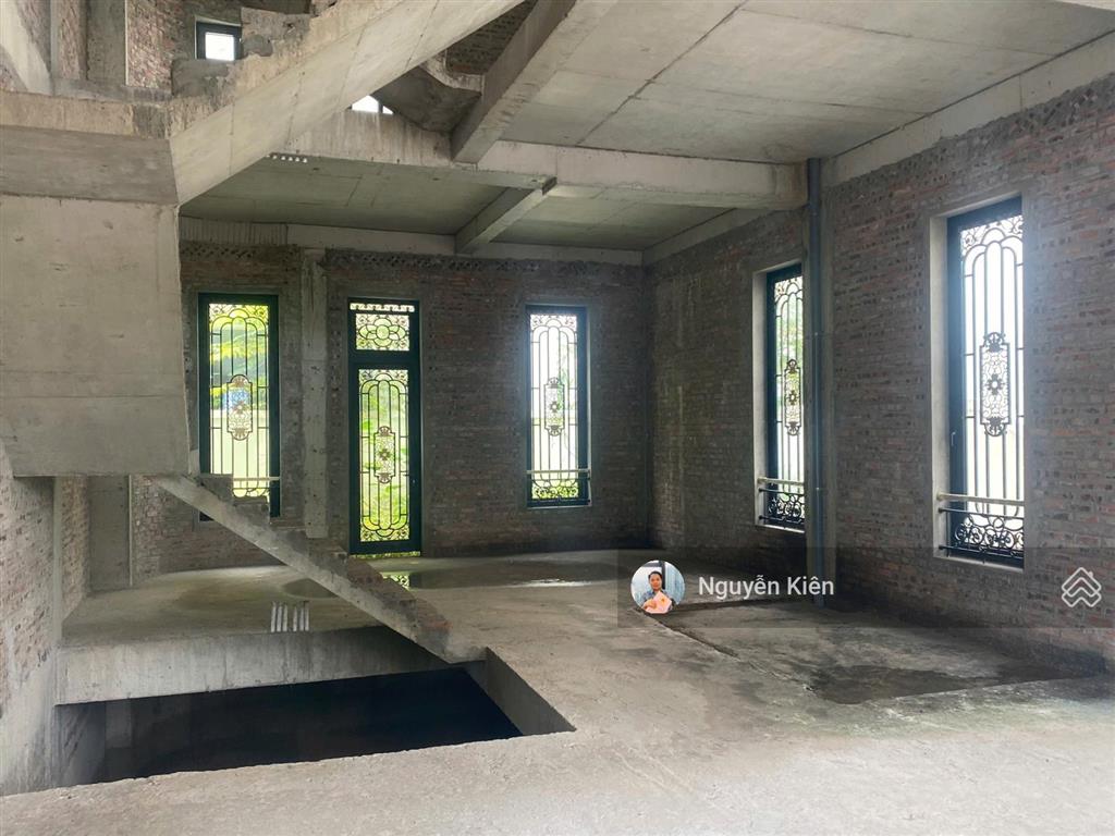 Bán biệt thự dự án jade square 180m2 giá 350tr/m 0962 346 ***