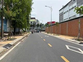 Bán gấp nền 84m2 ngay chợ bà hom, bình tân, sát bên bệnh viện bình tân shr