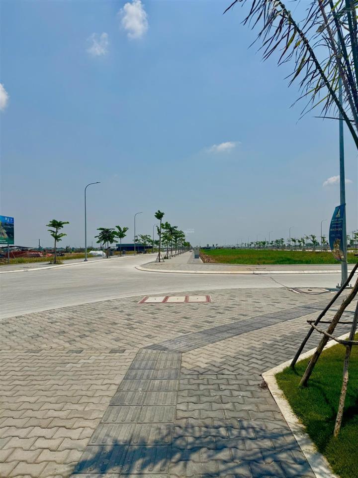Đón sóng hạ tầng vđ3  lô đất 90m2 ngay mt trần đại nghĩa, đầu tư thông minh chỉ với 668tr nhận nền