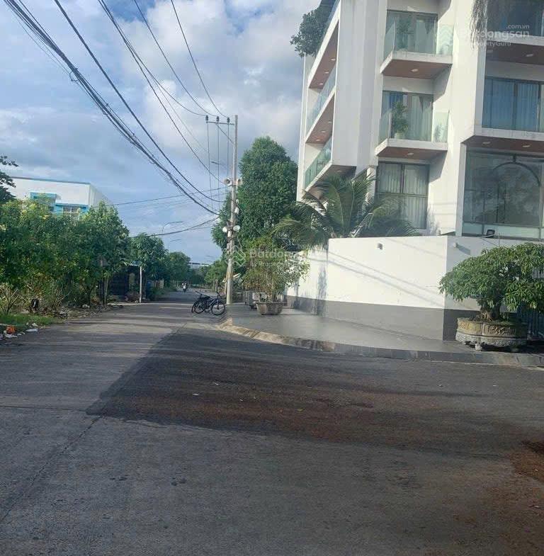 Đất chất tại kdc đồng bộ  ra nhanh lô 120m2 ngay mt nguyễn văn tạo giá chỉ 3 tỷ nhận nền