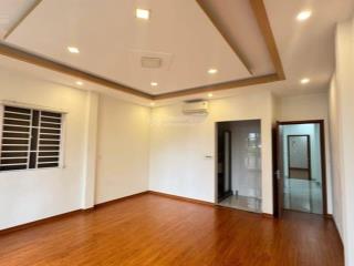 Bán gấp nhà 4 tầng 100m  mai hắc đế, sơn trà cách biển 700m  ở & kinh doanh lõi trung tâm