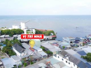 Bán nhà chuẩn bị phát mãi sát biển gần sân bay và đường đông đảo