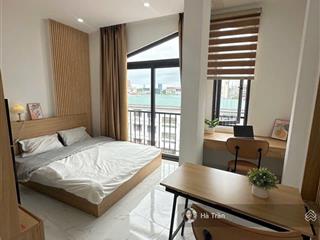 Toà ccmn trần hữu tước, gần phố, 2 thoáng, thang máy, pccc đạt chuẩn, 18pkk, dt 1.2 tỷ/năm