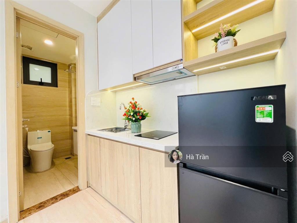 Toà chdv hoàng cầu, căn góc, 3 thoáng, ba gác đua, thang máy, pccc, 18pkk, dt 1.2tỷ/năm