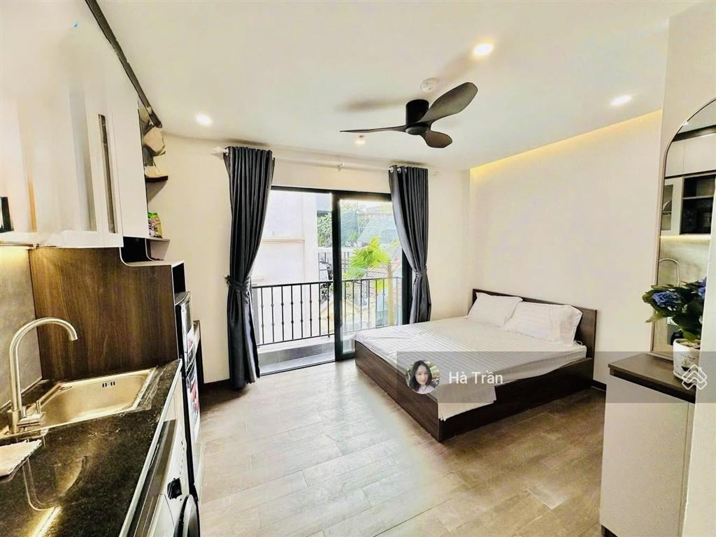 Doanh thu ~7%/năm, toà chdv phố đông tác, ba gác, ngõ thông, nở hậu, 79m2*7t*18pkk, thang máy, pccc