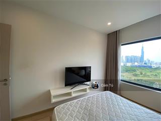Duy nhất 1 căn giá tốt đang bán loại 1 phòng ngủ, có ban công, view landmark 81 siêu đẹp