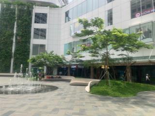 Em minh ngọc cần bán ch sup penthouse, 211m2, rẻ nhất iph indochina plaza . cam kết ko ảo