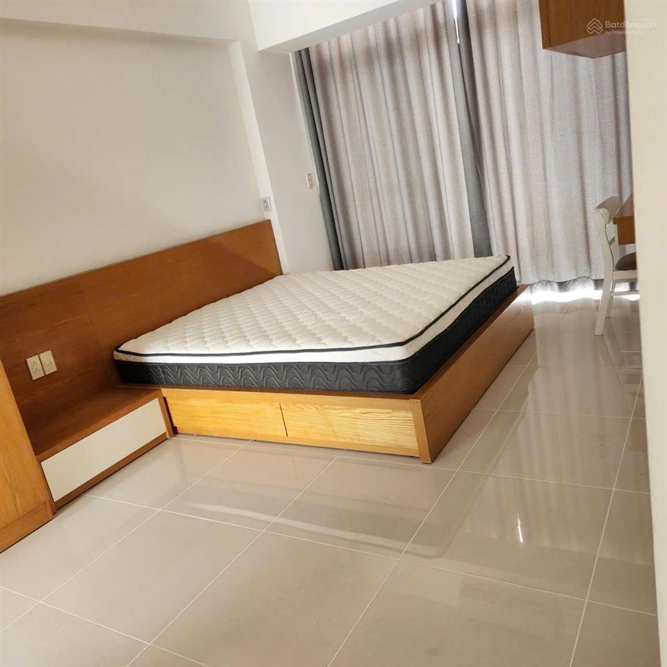 Bán căn hộ garden court 2 tầng trung