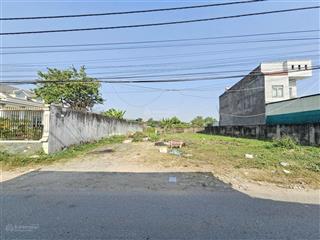 Bán gấp 200m2 đất ở đô thị gần bệnh viện siêu thị trường học