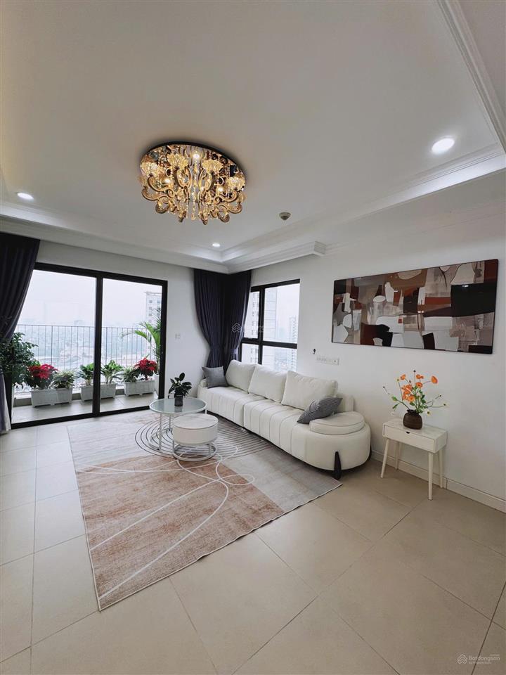 Bán nhanh căn góc hoa hậu đẹp tòa metro  kosmo tầng 19 view trực diện hồ tây