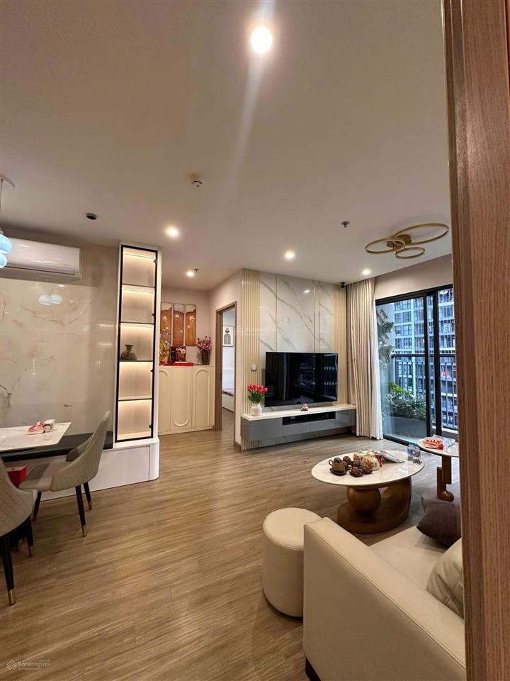 Sang nhượng căn hộ có slot để ô tô tại hầm giá chỉ 7,2 tỷ tại the pavilion  gia lâm