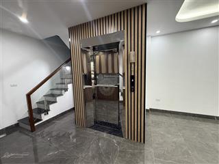 Siêu phẩm cổ linh  6 tầng thang máy  ô tô tránh  view aeon  tiện ích ngập tràn  46m2