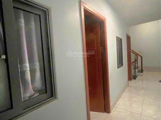 Nhà hxh gần chợ bình hoà dòng tiền tốt dt 173.8m2 (11.87 x 14.6) kết cấu 1 trệt 2 lầu, 3pn 3wc