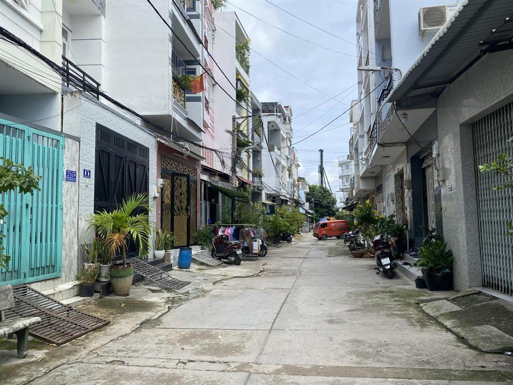 Kẹt tiền bán nhà hậu giang, 4.5 x 17, 5 tầng btct, 5 phòng, có sân thượng, hẽm rộng tiện kinh doanh