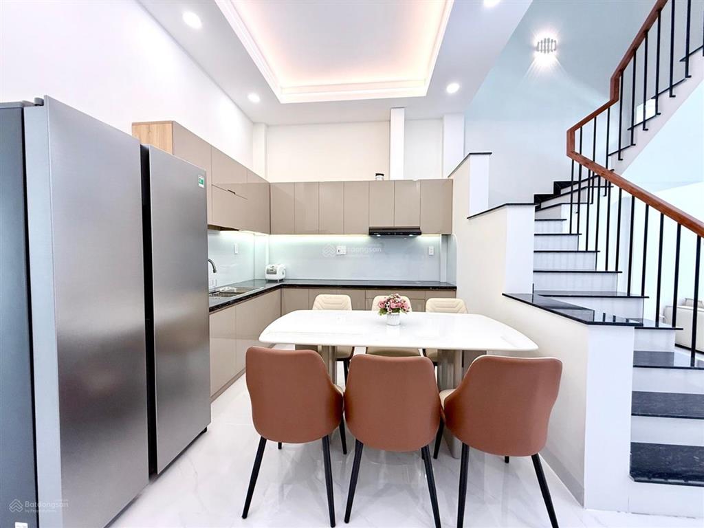 Nhà mới phan văn hớn full nội thất hẻm ô tô tránh dọn vào ở ngay