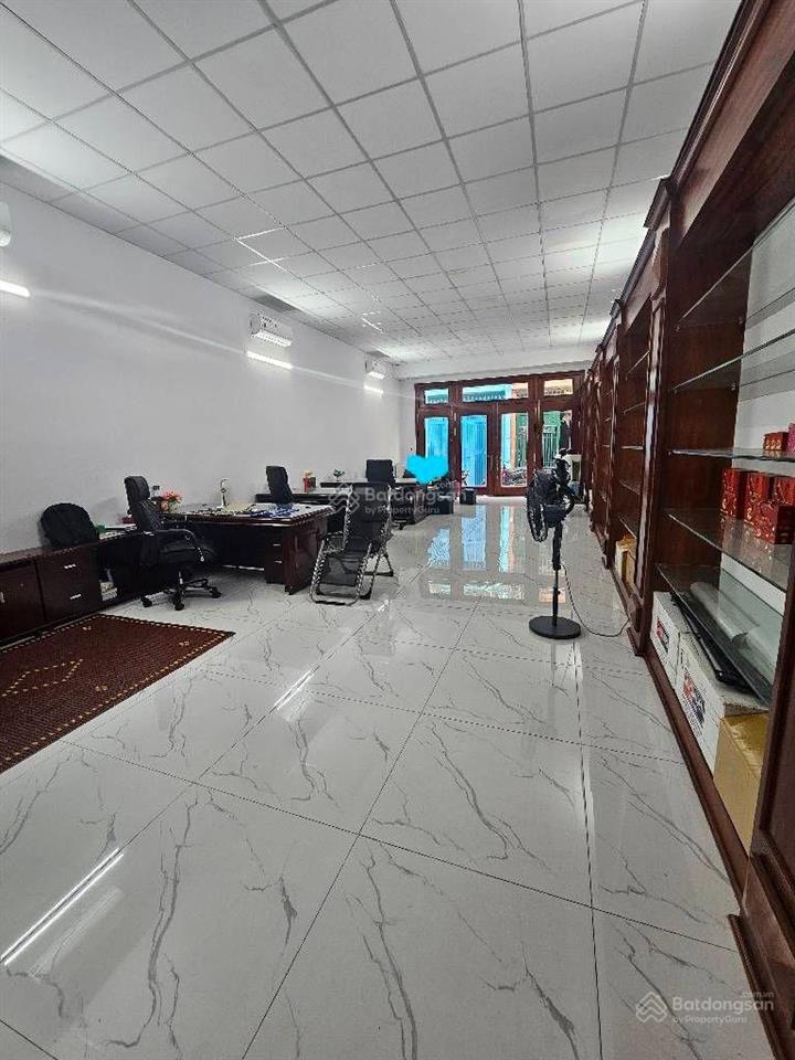 Siêu phẩm huỳnh văn nghệ tân bình 114m ngang 5,55m nở hậu 9,55m chỉ 9 tỷ