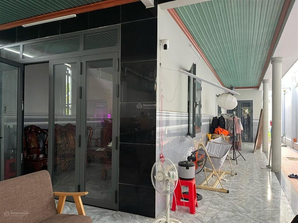 Villa mini mặt tiền đường nhựa 10m gần phan văn hớn, chợ bà điểm hóc môn, giá chỉ 7,9 tỷ
