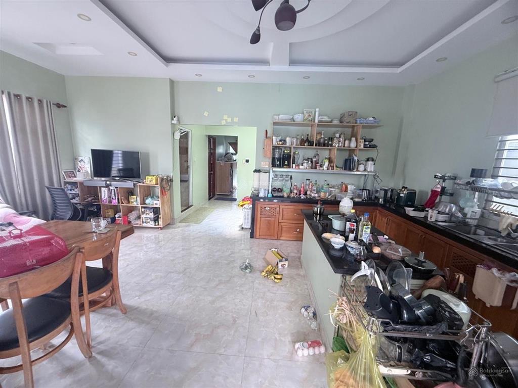 Nhà 3 tầng  105m  hẻm xe hơi  xuân thới sơn, hóc môn giá chỉ 6,3 tỷ (thương lượng)