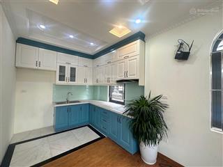 Nhà đẹp. nguyễn văn linh . long biên