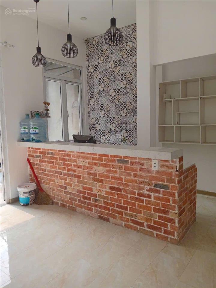 Nhà 82m2  đường nguyễn văn lịch, linh tây  giá chỉ 4.6 tỷ | nhanh tay còn kịp!