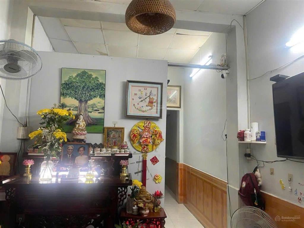 4t  nhà đẹp  45m2  vị trí trọng điểm trường thọ, metro mà còn nở hậu tài lộc thì nhanh còn kịp!