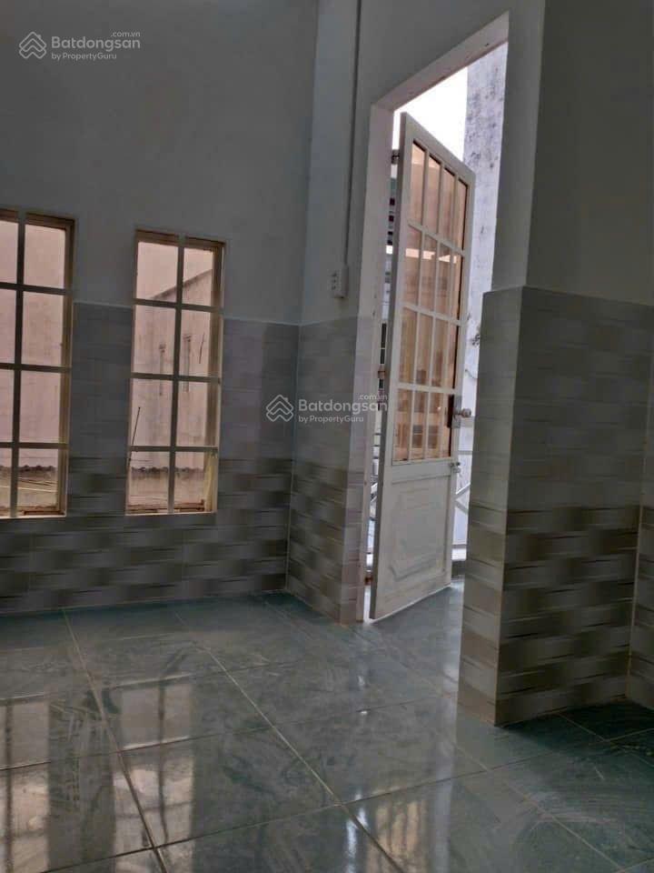 3 tỷ không thể bỏ qua nhà 2t 40m2  ql13 hiệp bình  nhà mới dọn vào ở ngay!