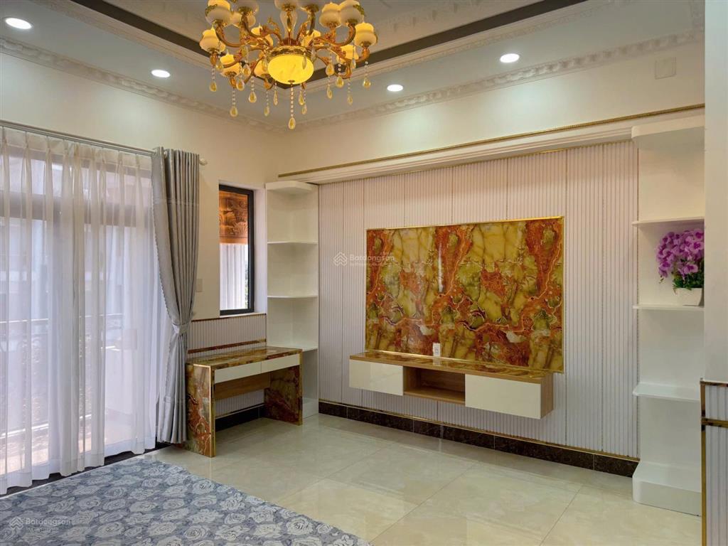 Bán nhà mặt phố huỳnh thị đồng, 11 tỷ, 84 m2, 4pn, 3wc, pháp lý đầy đủ, mặt tiền rộng