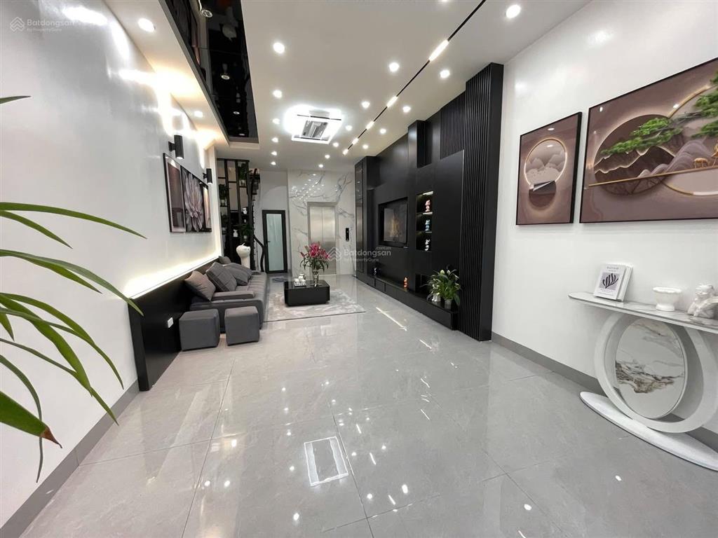 Đầu tư sinh lời  hàng hiếm  hxt bình tiên p8 q6  4 tầng  dt 93m2 (5x16m)  chỉ nhỉnh 9.x tỷ