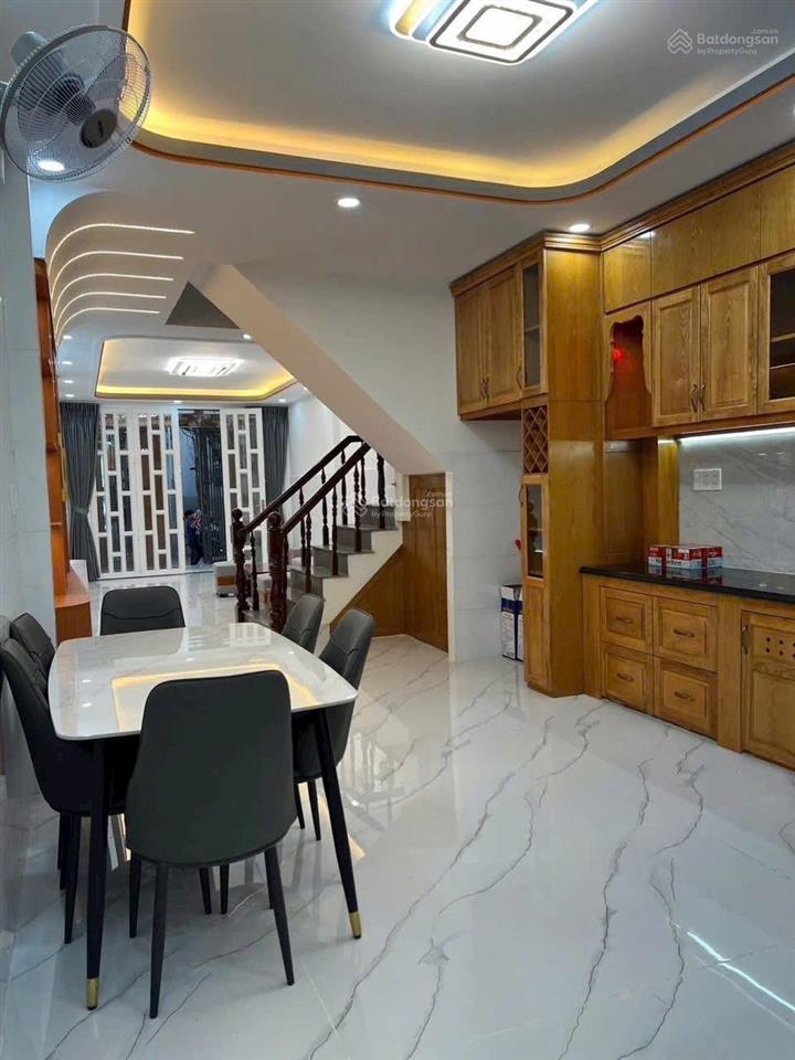 Giảm 200tr chỉ còn 4.5 tỷ nhà mới dt 41m giáp chợ bình tiên quận 6