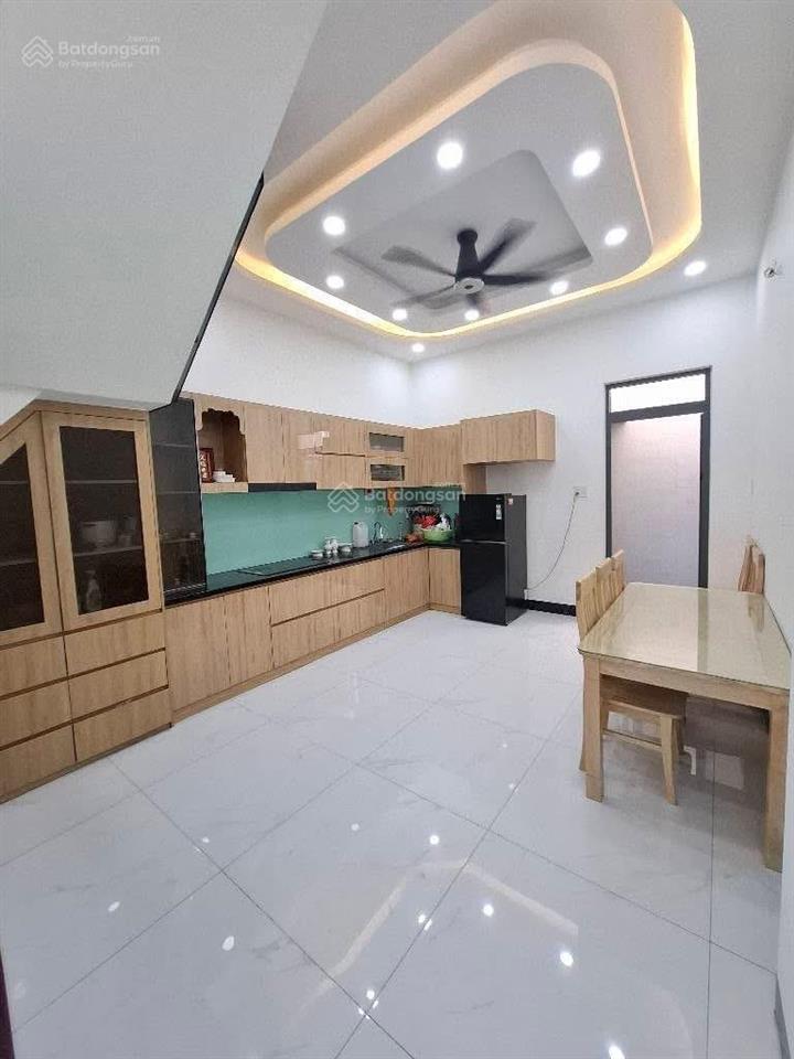 Hxh lý chiêu hoàng  4 tầng  5x15m  chỉ 7.5 tỷ  bình phú  quận 6