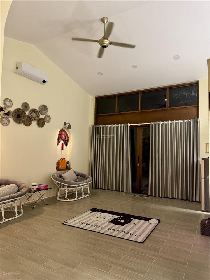 Bán căn nhà vườn nghỉ dưỡng gần biển lộc an, cách chợ, trường học 2km. khu dân cư an ninh