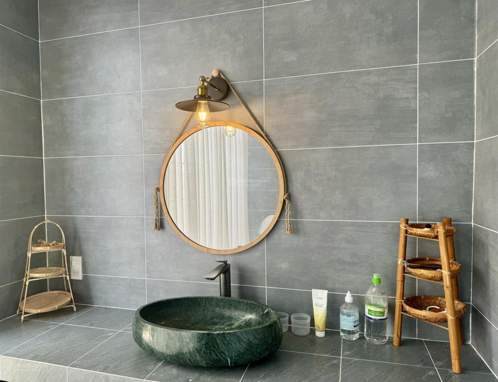 Bán căn nhà vườn nghỉ dưỡng gần biển lộc an, cách chợ, trường học 2km. khu dân cư an ninh