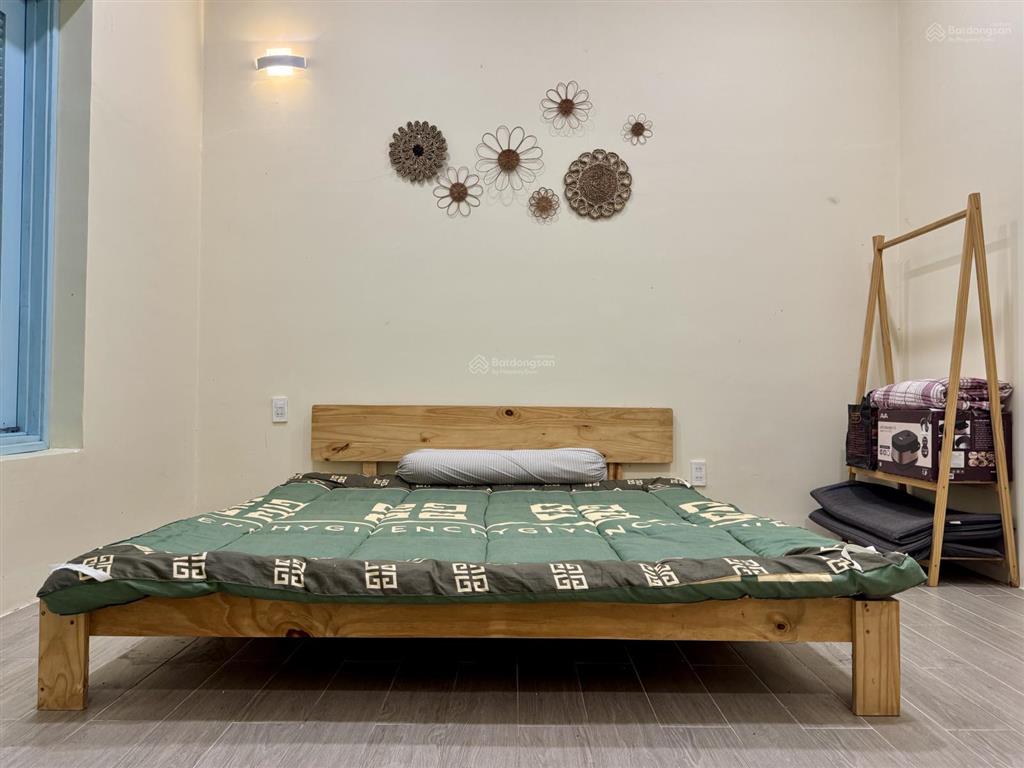 Bán căn nhà vườn nghỉ dưỡng gần biển lộc an, cách chợ, trường học 2km. khu dân cư an ninh