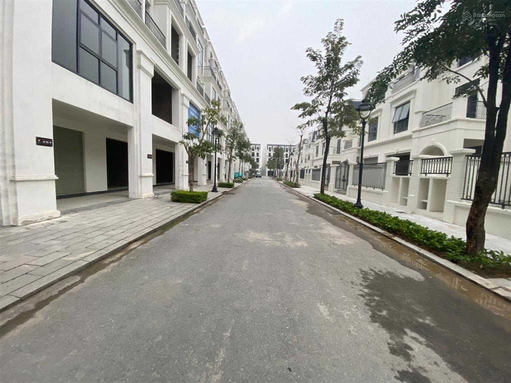 Bán biệt thự hinode royal park sát vành đai 3,5 diện tích 200m2 giá siêu tốt